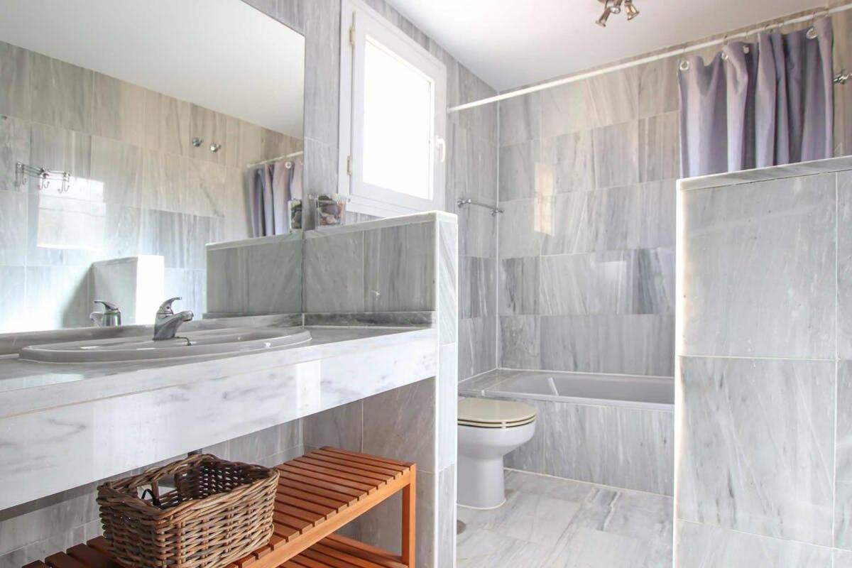 Precioso Atico En Cabopino - Marbella Lägenhet Exteriör bild